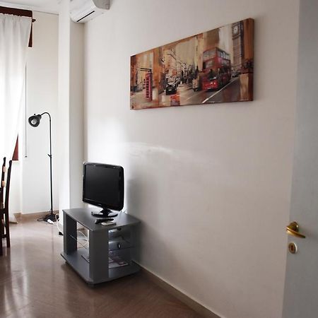 Domus Bracco Apartment Naples Luaran gambar